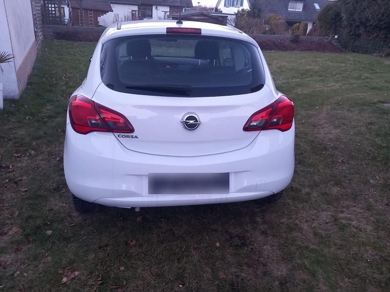Gebraucht Opel Corsa 69 PS (50 kW) 2016 Weiß Kleinwagen