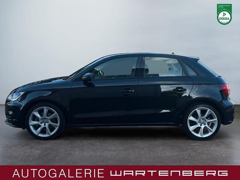 Gebraucht Audi A1 Sportback Basis 125 PS (91 kW) 2015 Schwarz Kleinwagen