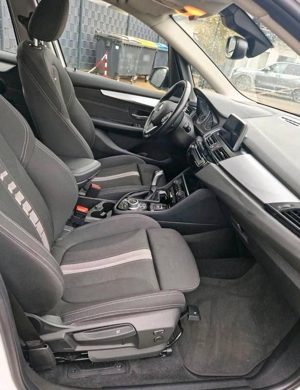 Gebraucht BMW 218 136 PS (100 kW) 2017 Weiß Kombi