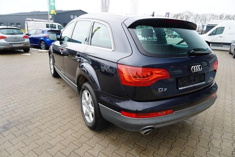 Gebraucht Audi Q7 Comfort 245 PS (180 kW) 2011 Blau SUV