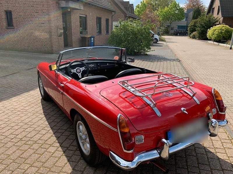 Usata MG B 95 CV (69 kW) 1968 Rosso Cabrio