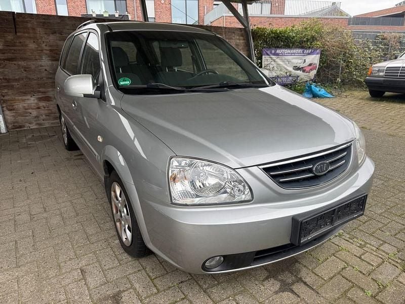 Gebraucht Kia Carens EX 139 PS (102 kW) 2006 Silber Van / Kleinbus