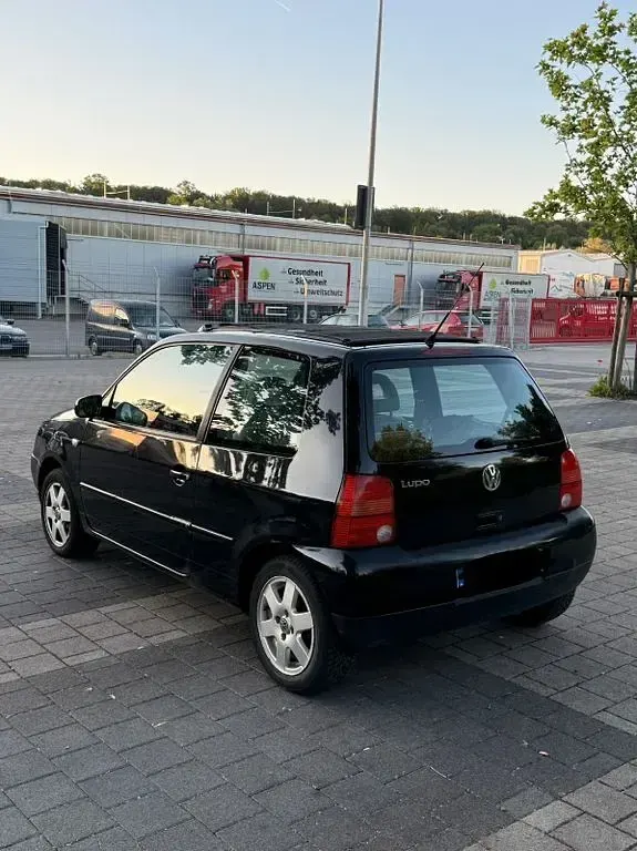 Gebraucht VW Lupo 50 PS (36 kW) 2001 Schwarz Kleinwagen