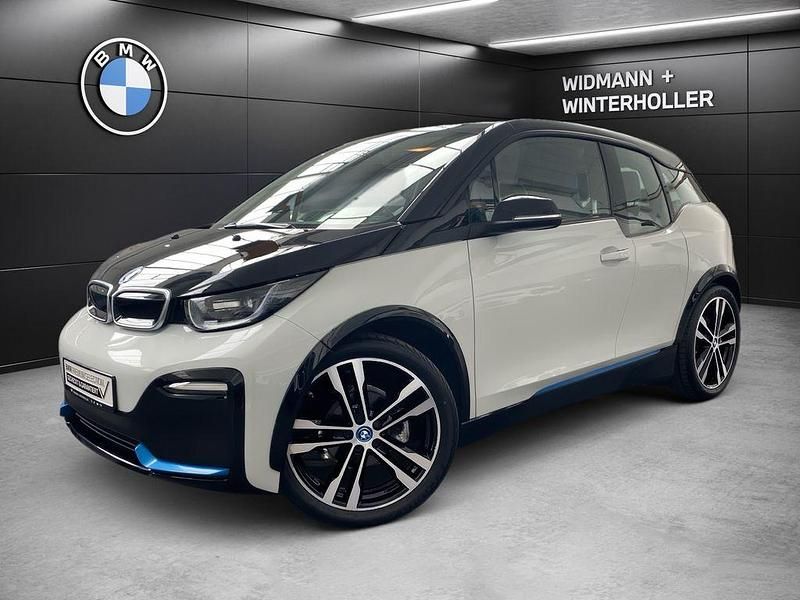 Weiß Gebraucht 2022 BMW i3 Comfort Edition Kleinwagen | 21.380 € (Fairer Preis) - Bild 1/4