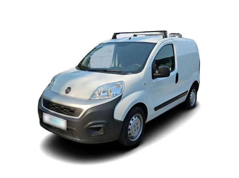 Weiss Gebraucht 2020 Fiat Fiorino Van / Kleinbus | 14.338 € (Teuer) - Bild 1/4