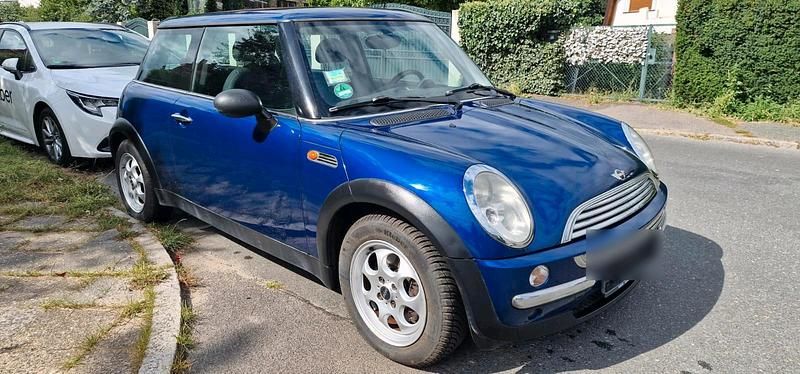 Blau Gebraucht 2004 Mini Cooper Kleinwagen | 1.650 € (Superpreis) - Bild 1/4