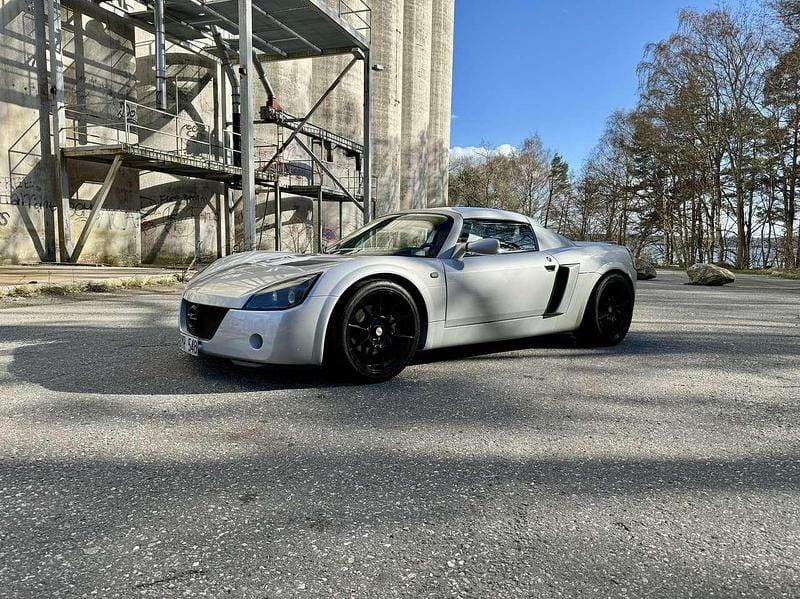 Gebraucht 2005 Opel Speedster Cabrio | 35.000 € - Bild 1/3