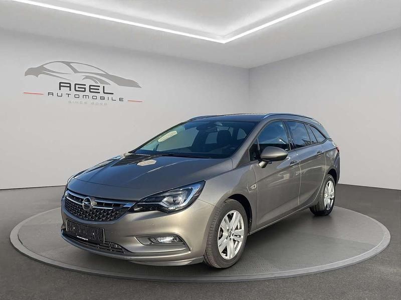 Gebraucht Opel Astra Dynamic 125 PS (91 kW) 2016 Braun Kombi