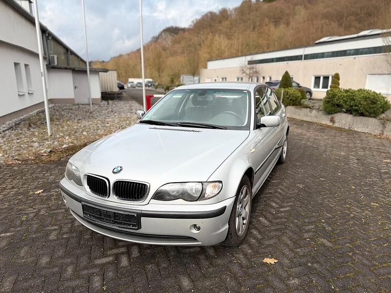 Gebraucht BMW 316 116 PS (85 kW) 2004 Silber Limousine