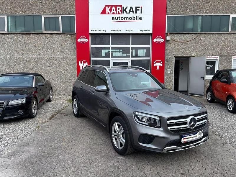 Gebraucht Mercedes GLB200 163 PS (119 kW) 2020 Grau SUV