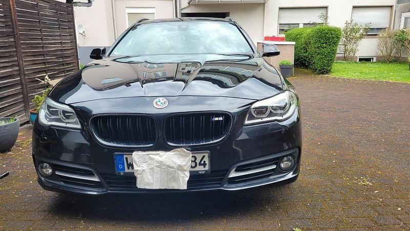 Gebraucht BMW 535 Sport Line 313 PS (230 kW) 2015 Schwarz Kombi