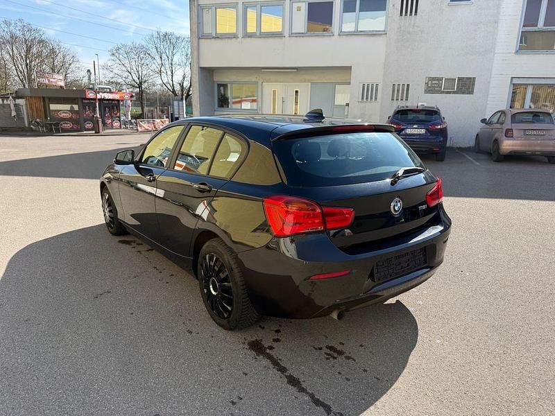 Gebraucht BMW 118 Advantage 136 PS (100 kW) 2015 Schwarz Kleinwagen