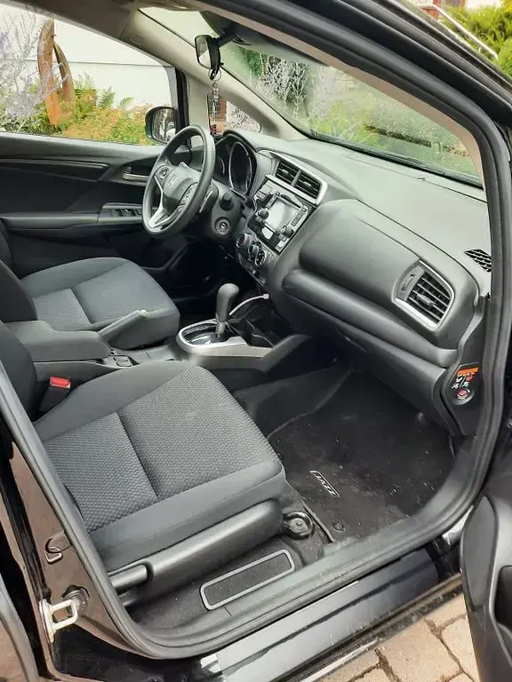 Gebraucht Honda Jazz Trend 102 PS (75 kW) 2019 Schwarz Kleinwagen