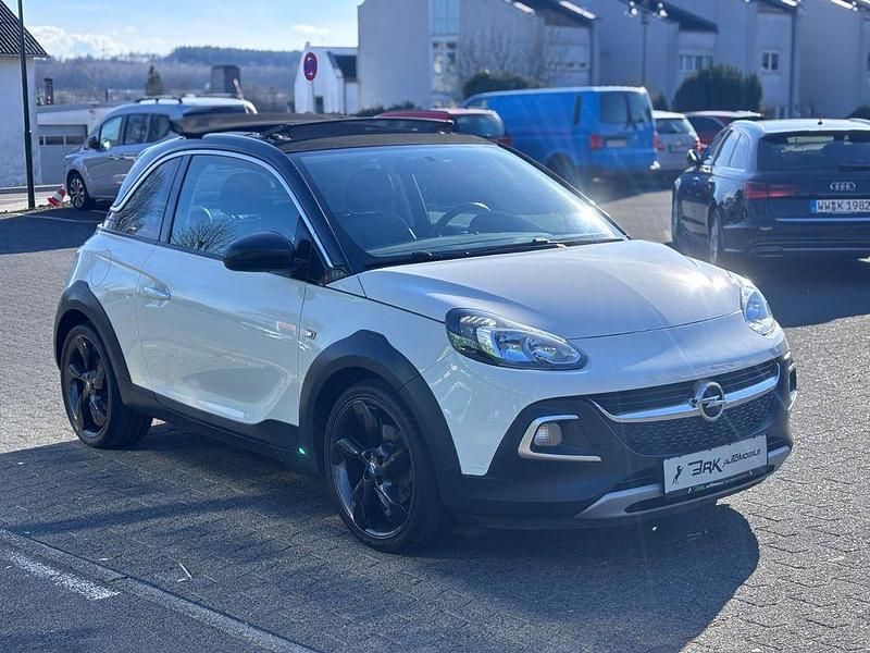 Gebraucht Opel Adam Rocks Rocks 116 PS (85 kW) 2015 Weiß Kleinwagen