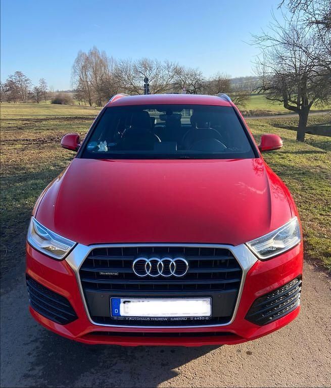 Gebraucht Audi Q3 Sport 184 PS (135 kW) 2018 Rot SUV