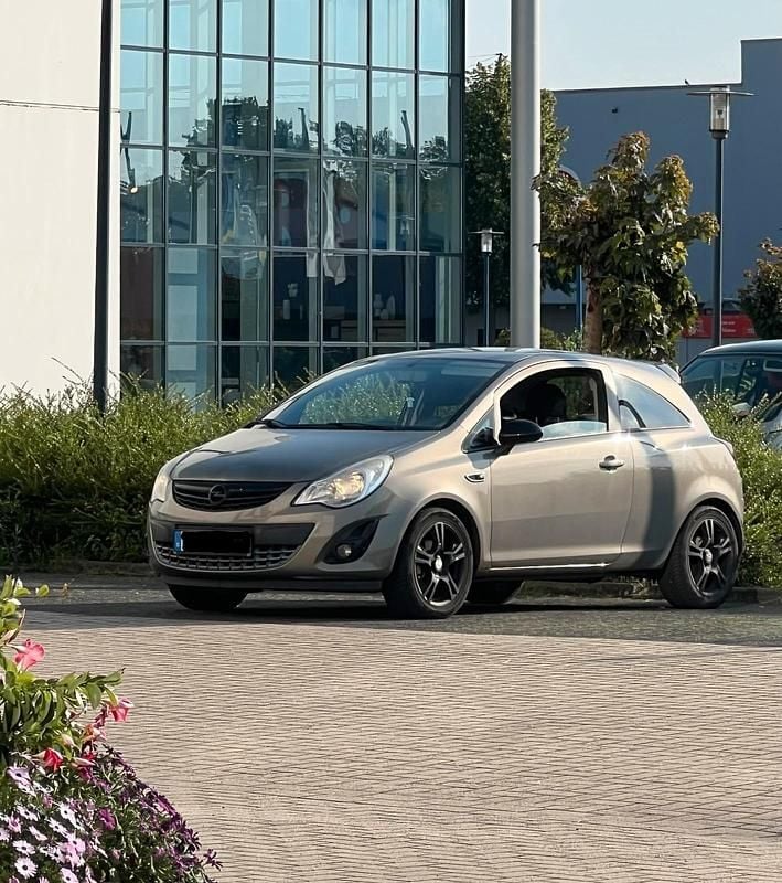 Gebraucht Opel Corsa 75 PS (55 kW) 2011 Beige Kleinwagen