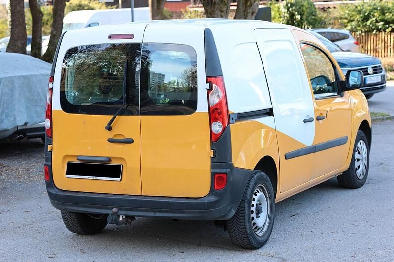 Gebraucht Renault Kangoo 68 PS (50 kW) 2010 Gelb Van / Kleinbus