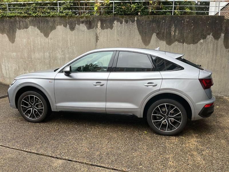 Silber Gebraucht 2022 Audi Q5 S-Line SUV | 42.100 € (Fairer Preis) - Bild 1/4