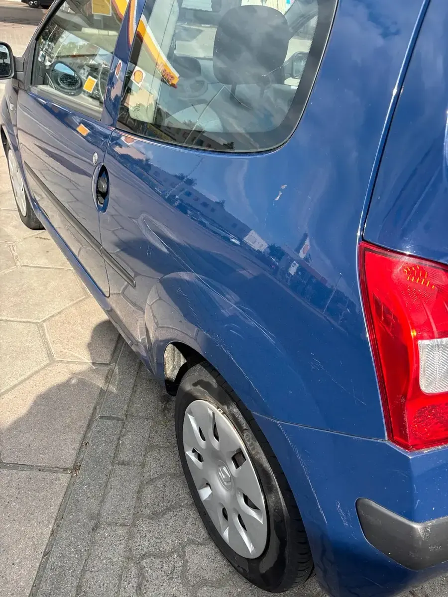 Gebraucht Renault Twingo 58 PS (42 kW) 2008 Blau Kleinwagen