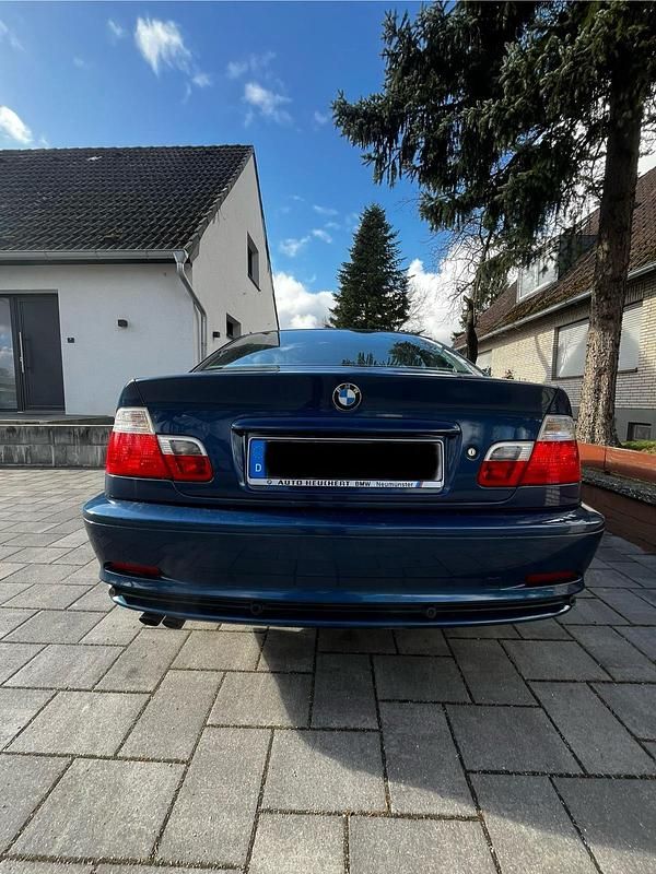 Gebraucht BMW 325 192 PS (141 kW) 2000 Blau Coupé