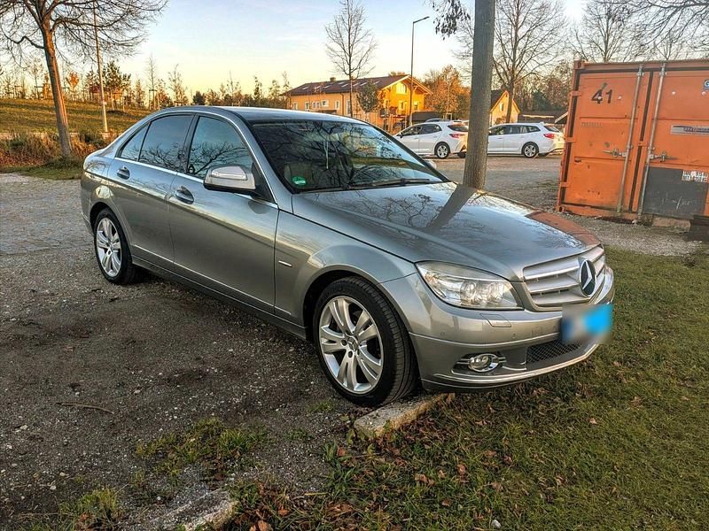 Gebraucht Mercedes 200 184 PS (135 kW) 2008 Silber Limousine