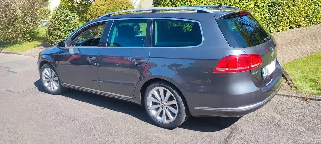 Gebraucht VW Passat 150 PS (110 kW) 2014 Grau Kombi