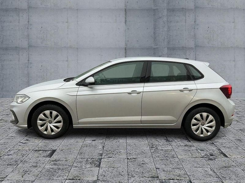 Gebraucht VW Polo Life 80 PS (58 kW) 2023 Silber Kleinwagen