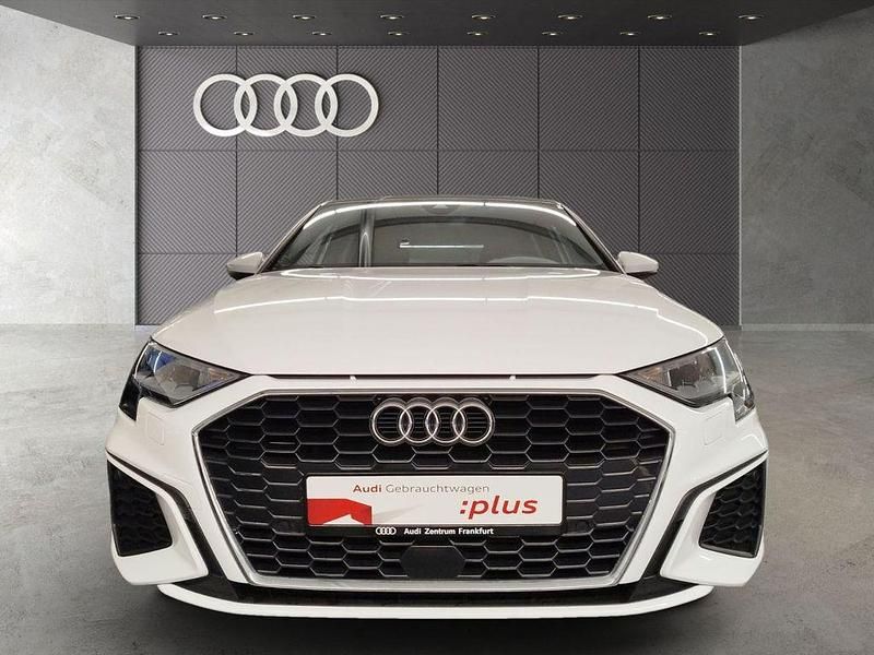 Gebraucht Audi A3 S-Line 150 PS (110 kW) 2022 Ibisweiß Limousine