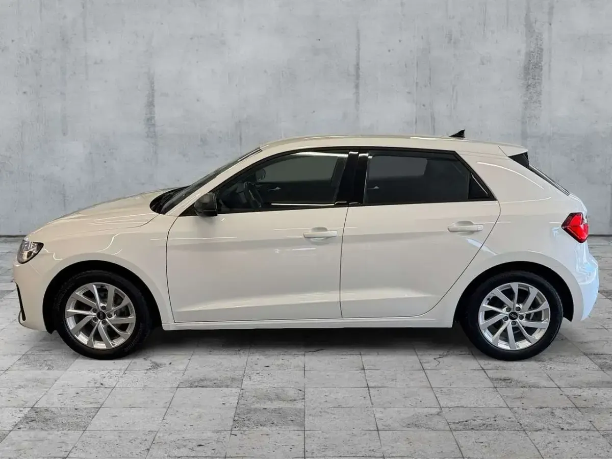 Gebraucht Audi A1 Advanced Plus 95 PS (69 kW) 2022 Cortinaweiß SUV