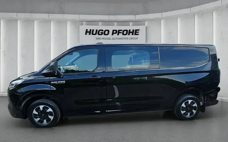 Gebraucht Ford Transit Custom Trend 233 PS (171 kW) 2026 Schwarz Van
