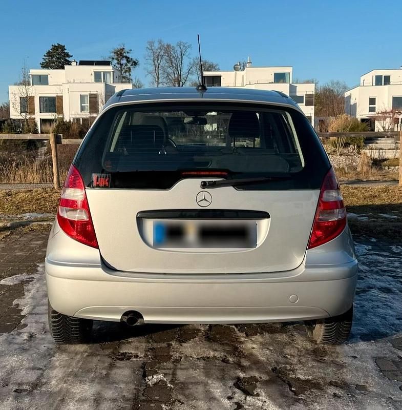 Gebraucht Mercedes A160 82 PS (60 kW) 2006 Silber Kleinwagen