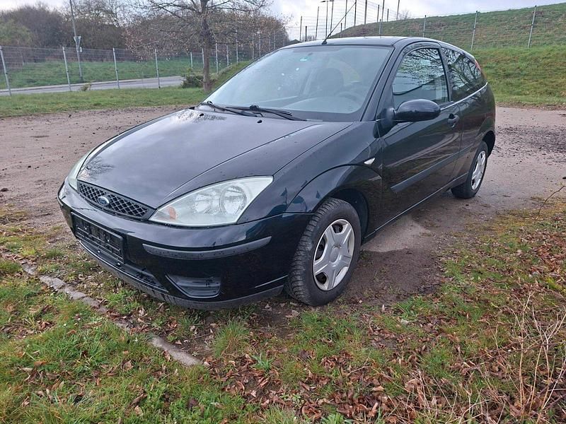 Usata Ford Focus 101 CV (74 kW) 2003 Nero Berlina