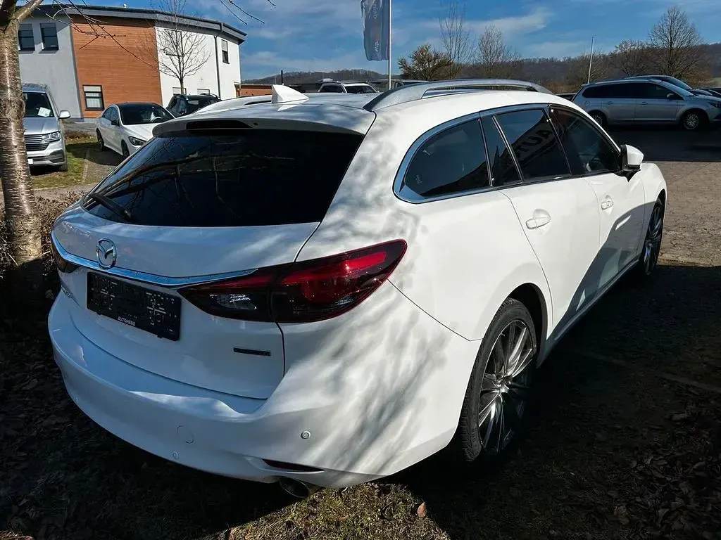 Gebraucht Mazda 6 Exclusive 194 PS (142 kW) 2024 Weiß Kombi