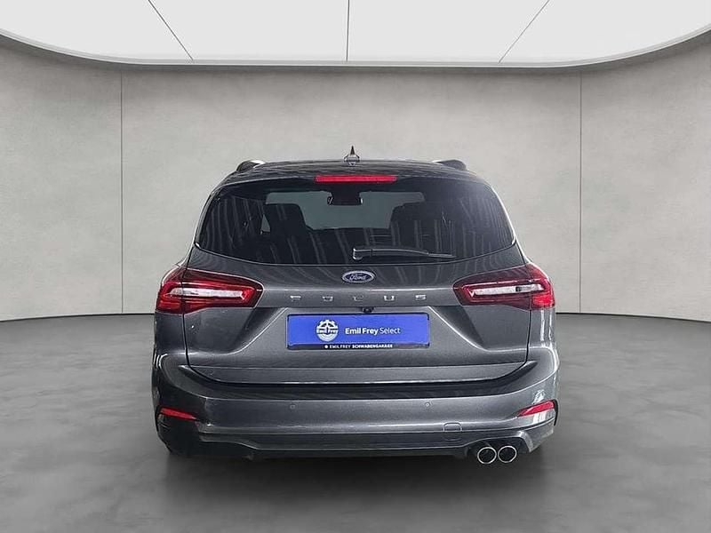 Gebraucht Ford Focus ST-Line X 116 PS (85 kW) 2025 Grau Kombi