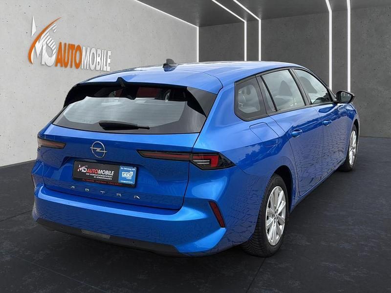 Gebraucht Opel Astra Enjoy 131 PS (96 kW) 2023 Blau Kombi