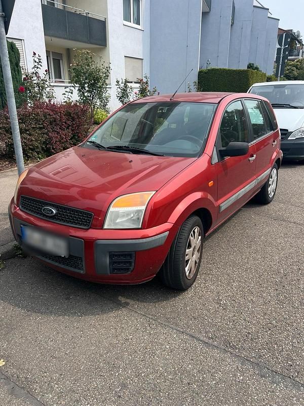 Rot Gebraucht 2006 Ford Fusion Kleinwagen | 2.700 € - Bild 1/3