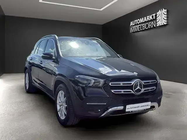 Gebraucht Mercedes GLE350 de 320 PS (235 kW) 2020 Schwarz/baltic black SUV