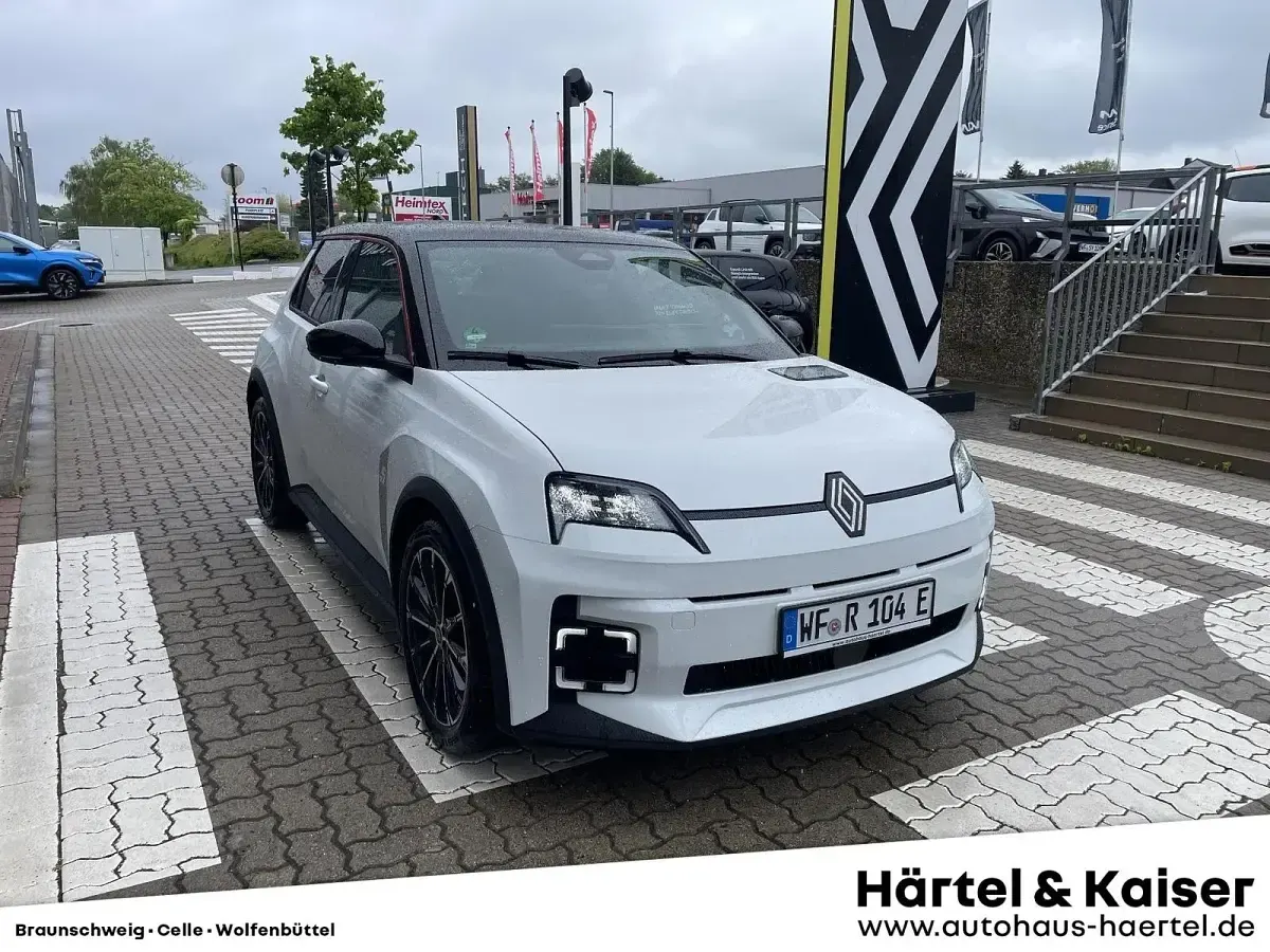 Gebraucht Renault 5 E-Tech Urban 89 kW (122 PS) 2025 Limousine
