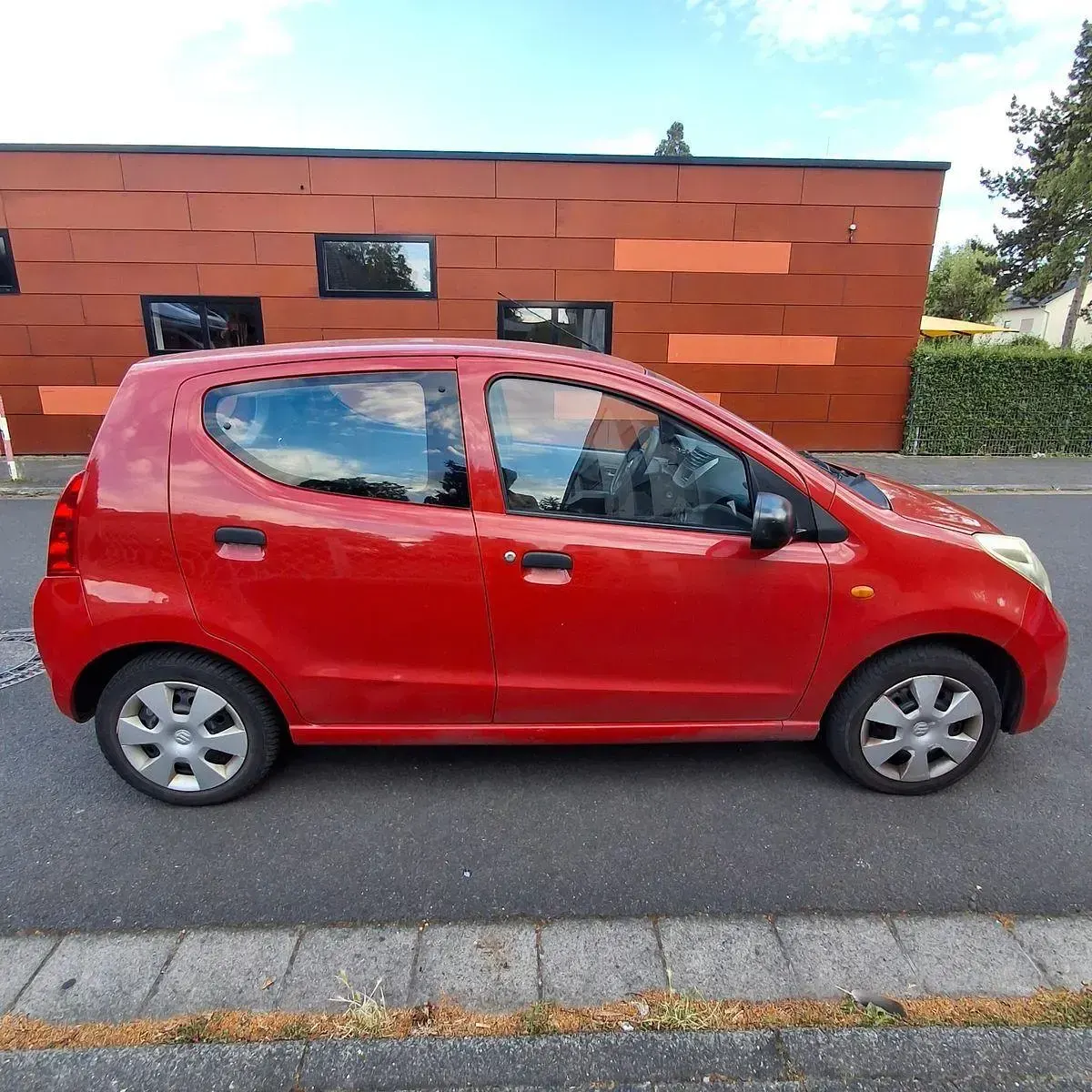 Gebraucht Suzuki Alto Basic 68 PS (50 kW) 2008 Rot Kleinwagen