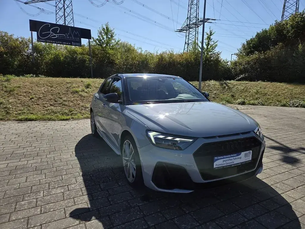 Gebraucht Audi A1 S-Line 110 PS (80 kW) 2021 Silber SUV