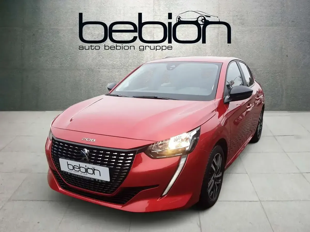 Gebraucht Peugeot 208 Active 101 PS (74 kW) 2023 Kleinwagen