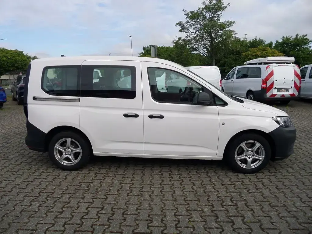 Gebraucht VW Caddy 114 PS (83 kW) 2022 Weiß Van / Kleinbus