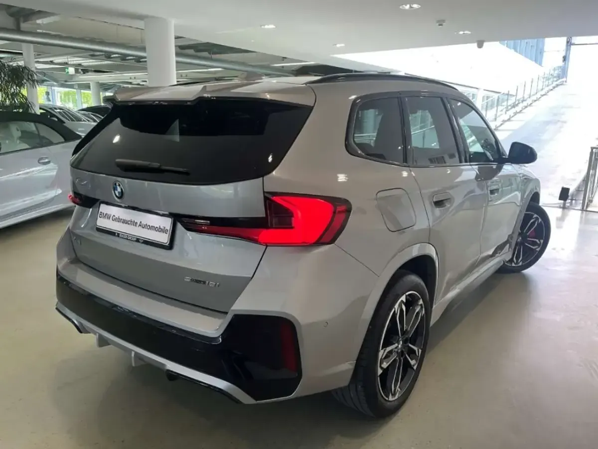 Gebraucht BMW X1 M Sport 136 PS (100 kW) 2025 Größerer kraftstofftank SUV