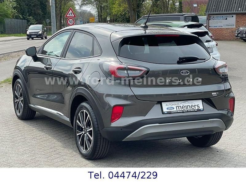 Usata Ford Puma Titanium 125 CV (91 kW) 2020 Grigio SUV