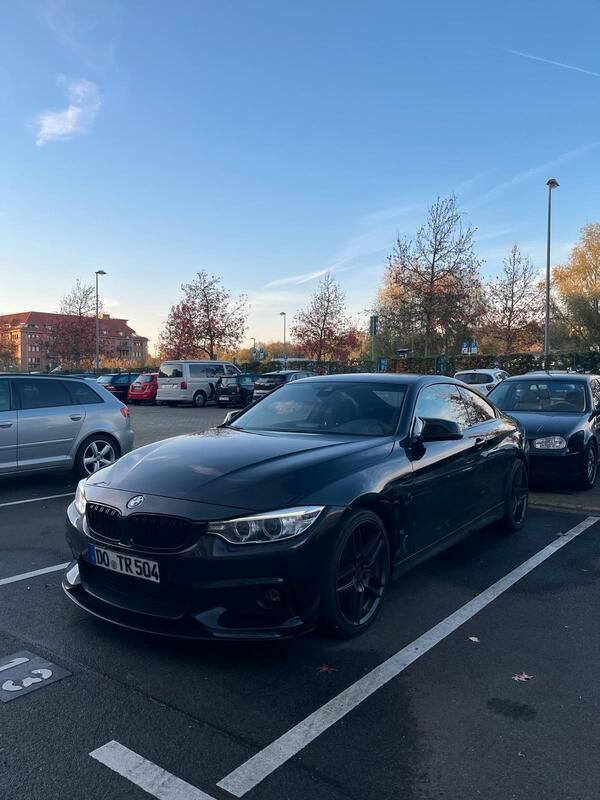 Silber Gebraucht 2014 BMW 420 M Sport Coupé | 20.000 € (Etwas zu teuer) - Bild 1/4