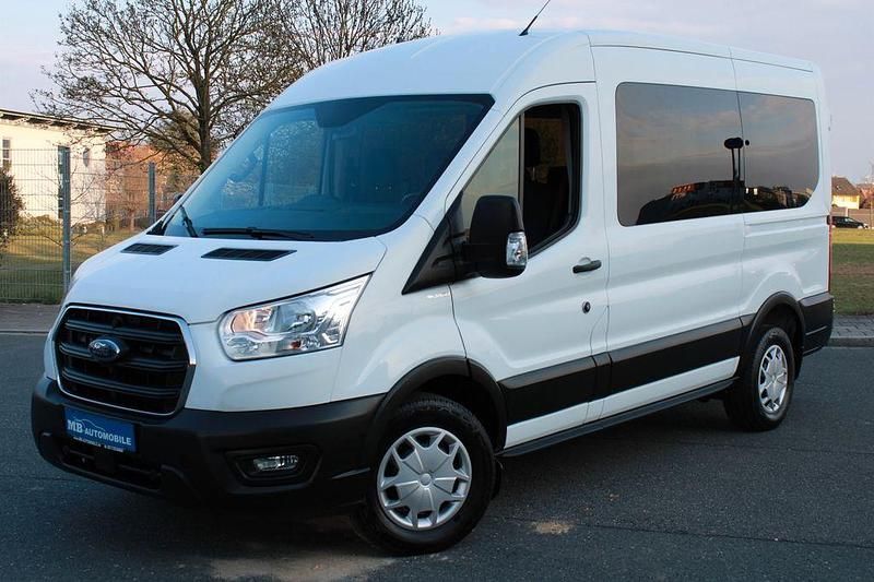 Gebraucht Ford Transit Trend 170 PS (125 kW) 2022 Weiß Kombi
