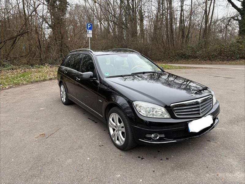 Gebraucht Mercedes C250 Avantgarde 204 PS (150 kW) 2010 Schwarz Kombi