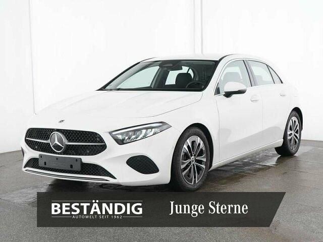 Unilack polarweiß Gebraucht 2024 Mercedes A180 Progressive Limousine | 27.990 € (Guter Preis) - Bild 1/4