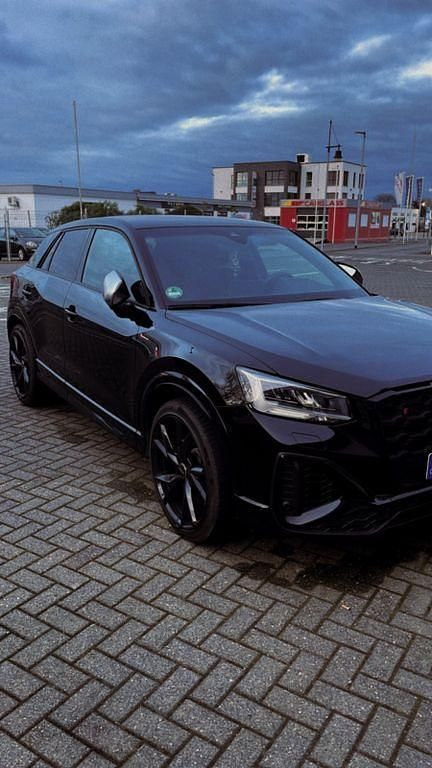 Schwarz Gebraucht 2023 Audi SQ2 Sport SUV | 30.000 € (Superpreis) - Bild 1/4