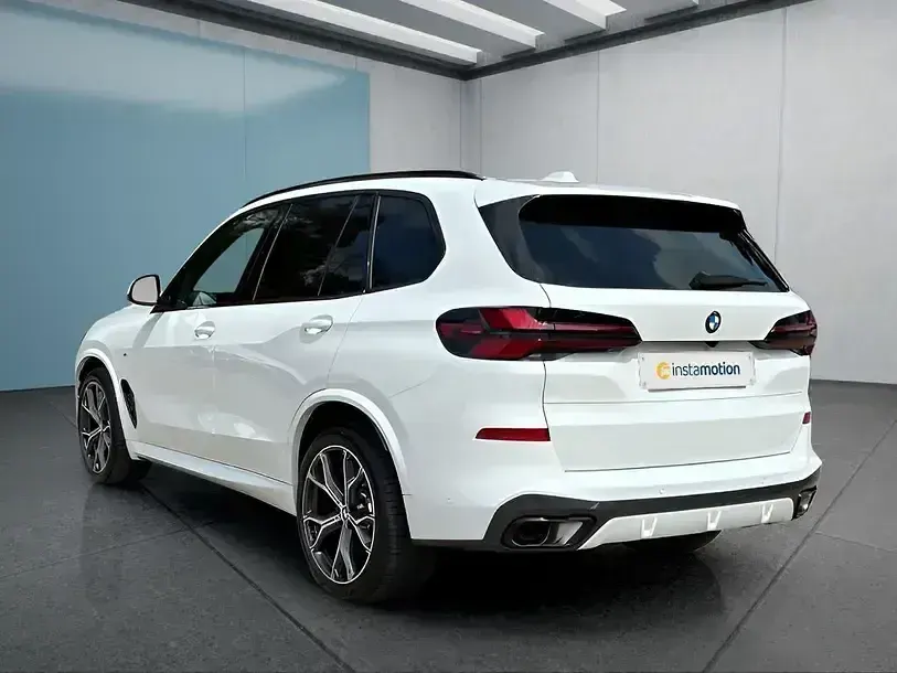 Gebraucht BMW X5 M Sport 286 PS (210 kW) 2024 Weiß SUV